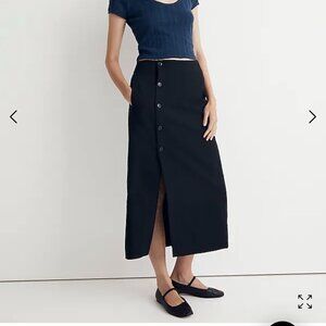 NWT. Madewell Linen-Cotton Blend Wrap Midi Skirt. 8. Black